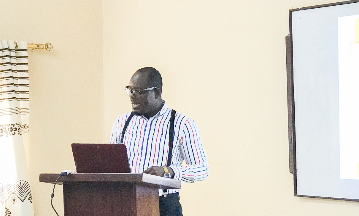 Deputy Director of DRIC-UCC, Dr. Brandford Bervell speaking at the workshop Deputy Director of DRIC-UCC, Dr. Brandford Bervell speaking at the workshop