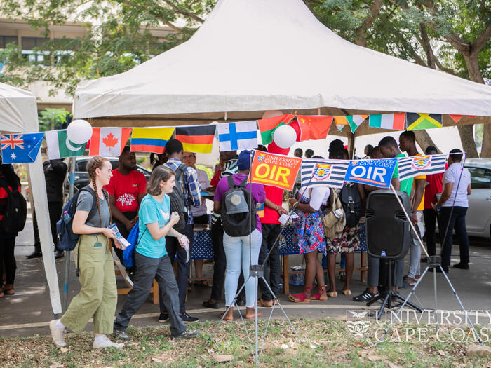 Students at the Study Abroad Fair
