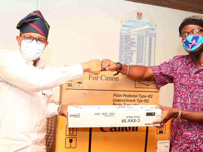 Hon. Dr. Mustapha Abdul-Hamid making donation to the Department of History.