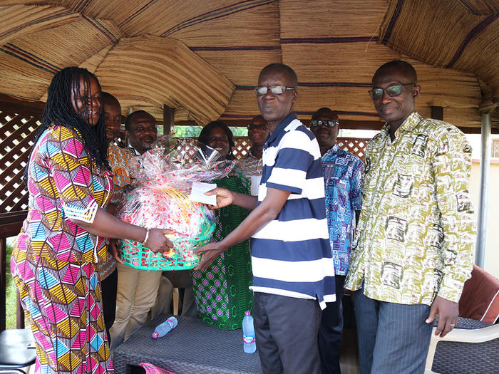 Presentation to former Registrar, Dr. Isaac Ohene at his residence Presentation to former Registrar, Dr. Isaac Ohene at his residence